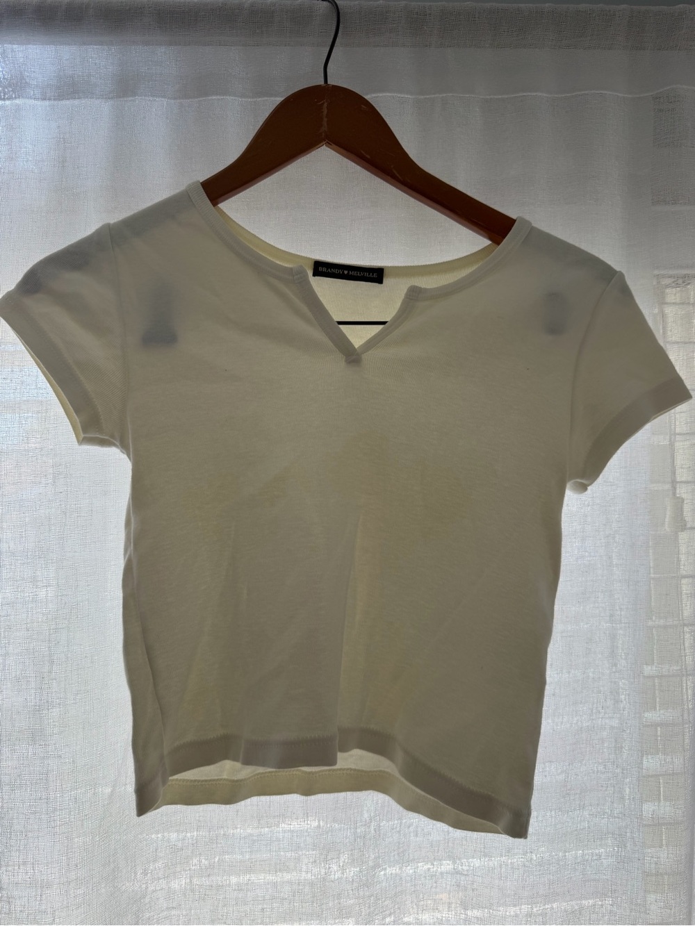 Brandy Melville Cream Short-Sleeve Notch Crop Tee